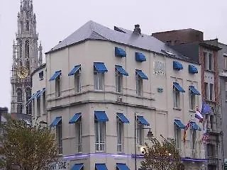 Hotel Antigone
