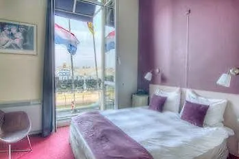 Antigone Hotel